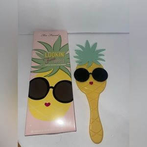 Too Faced Makeup Mirror Limited Edition